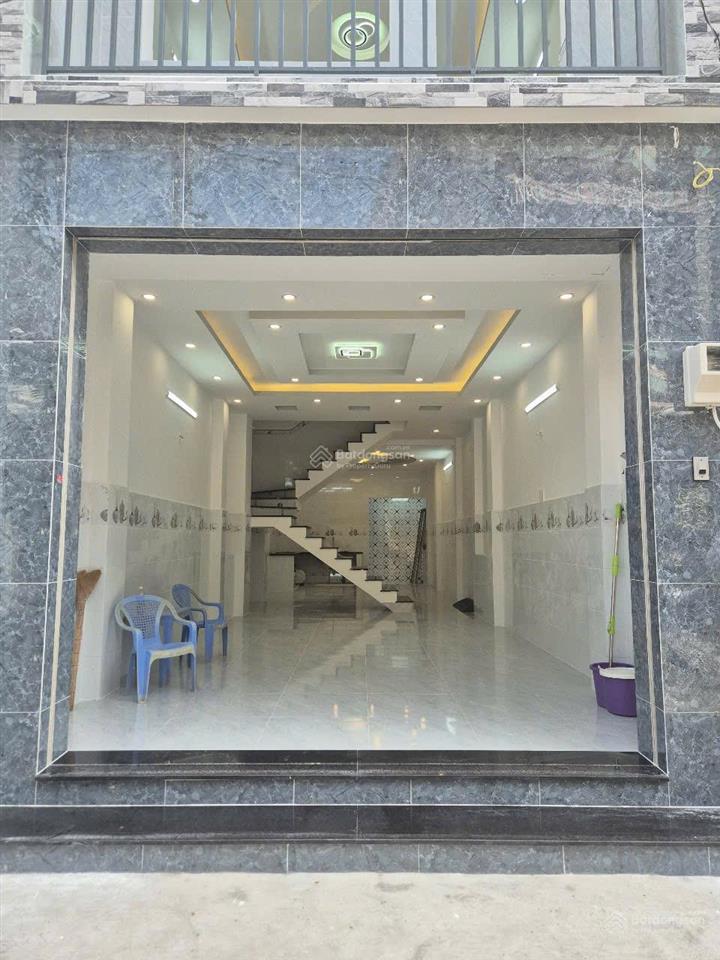 Nhà đẹp khu nguyễn sơn 4x16m 2 lầu giá 6.35 tỷ