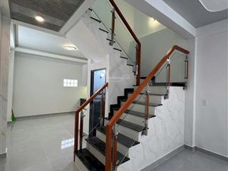 Nhà đẹp khu gò dầu 1 lầu + sân thượng đường rộng 7m 6.2 tỷ