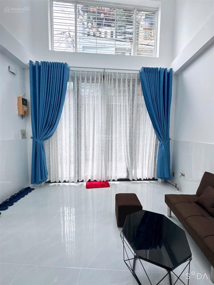 Nhà đẹp khu gò dầu 1 lầu + sân thượng đường rộng 7m 6.2 tỷ