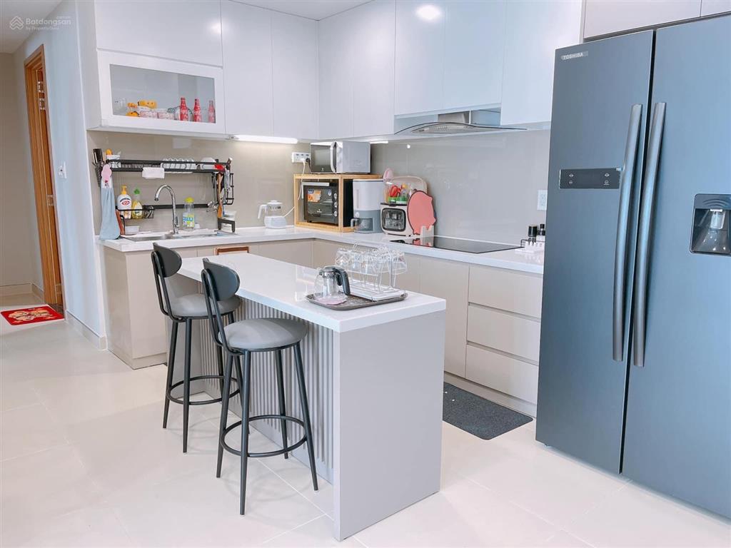 Cho thuê căn hộ 2pn2wc có nội thất đẹp