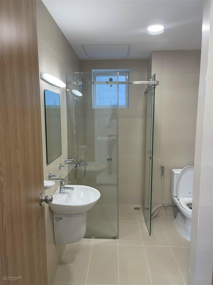 Kẹt tiền cần bán gấp căn hộ carillon 7 2pn, giá rẻ hơn 200 triệu