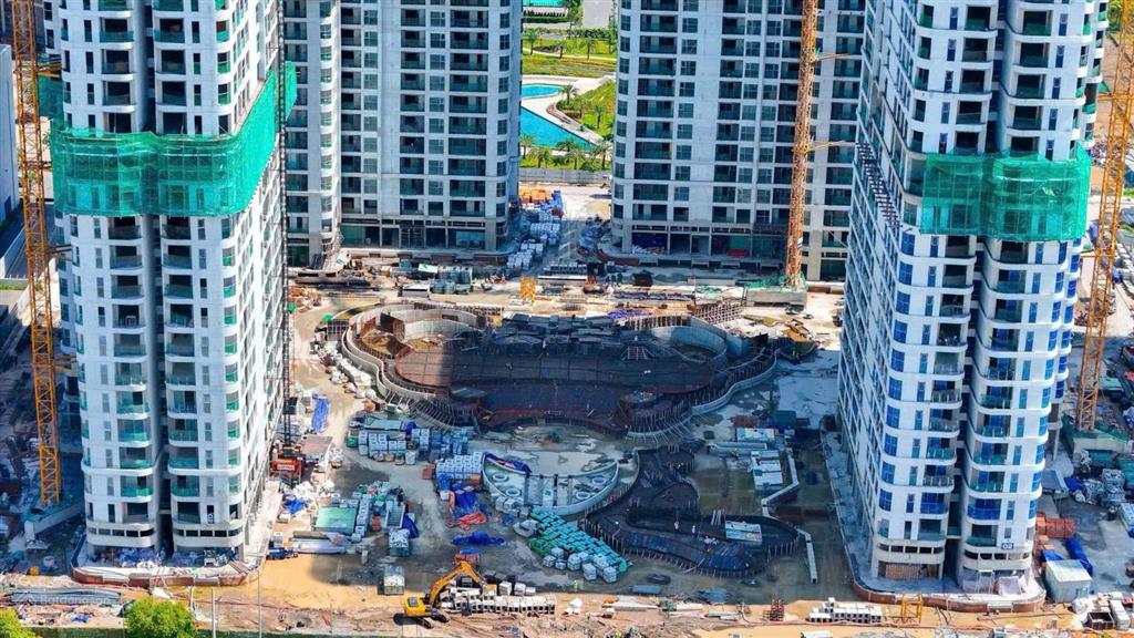 Chính chủ cần bán căn 3pn opus one os5.xx.08 giá chỉ 8.035 tỉ. dt 100m2.  0938 859 ***.