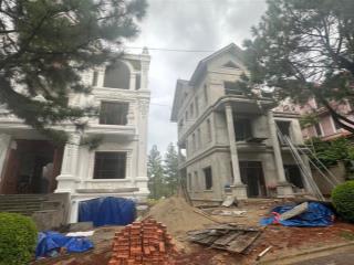 Chính chủ cần bán căn bt đơn lập hơn 300m2, view công viên đỉnh đồi. the phoenix garden (miễn tg)