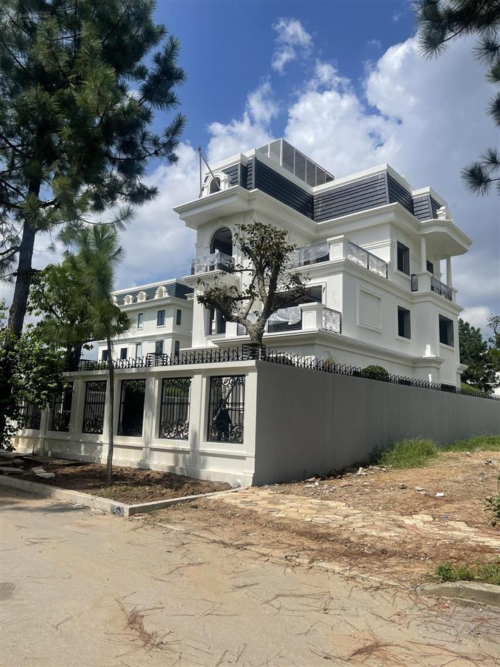 Bắt đáy ! cần thoát hàng căn biệt thự đơn lập 400m2, mt 16m, gần công viên. the phoenix garden