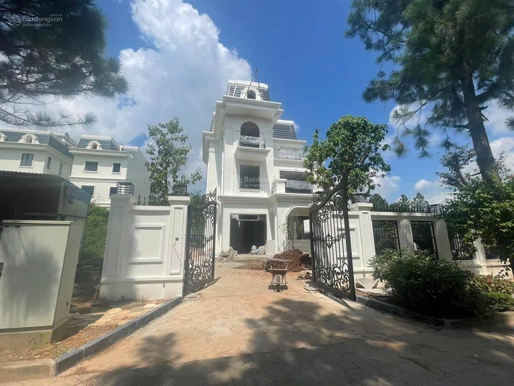 Giá chạm đáy 7x tr/m2! cần bán lô đất 400m², mặt tiền 16m, hướng tây. the phoenix garden