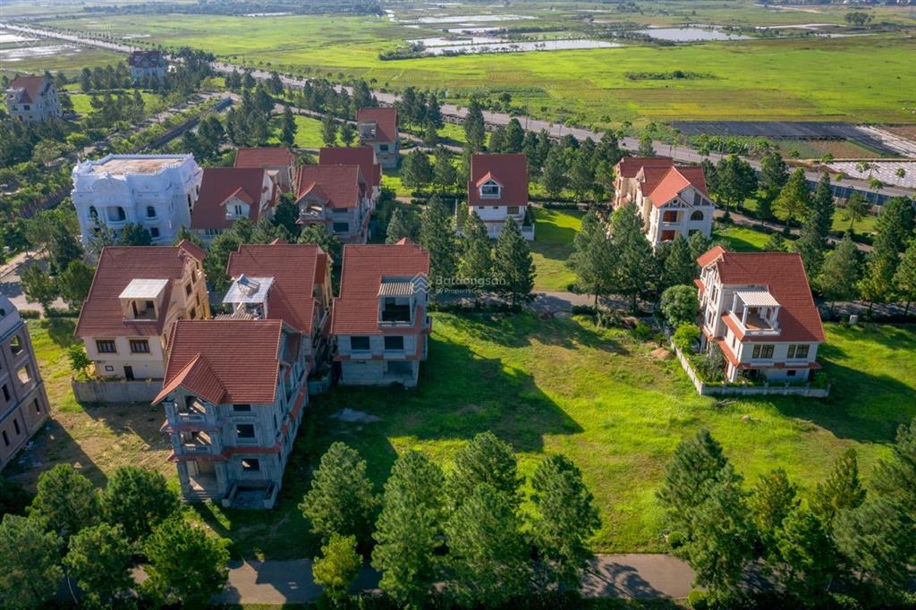 Quỹ độc quyền chủ nhà gửi bán dt 200  600m2. hỗ trợ vay 80%. kđt the phoenix garden. tháng 04/2026