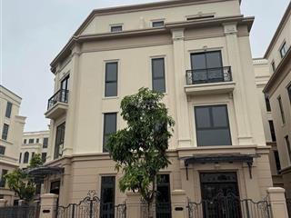 Bán liền kề shophouse ánh dương 5  06 vị trí trung tâm vàng tại vinhomes cổ loa