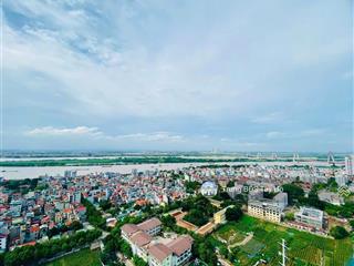 Chính chủ gửi bán căn góc 3pn 2vs 100m2. tầng đẹp view sông hồng, cầu nhật tân, nội thất cơ bản