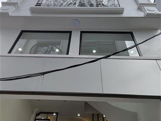 Nhà 4.5 tầng đường thông ô tô vào nhà  tự khoát  ngũ hiệp  thanh trì  giá 6.65 tỷ