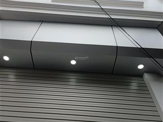 Cần bán nhà 4.5 tầng  vĩnh quỳnh  thanh trì  giá chào  5. 15 tỷ  đt  0978 733 ***
