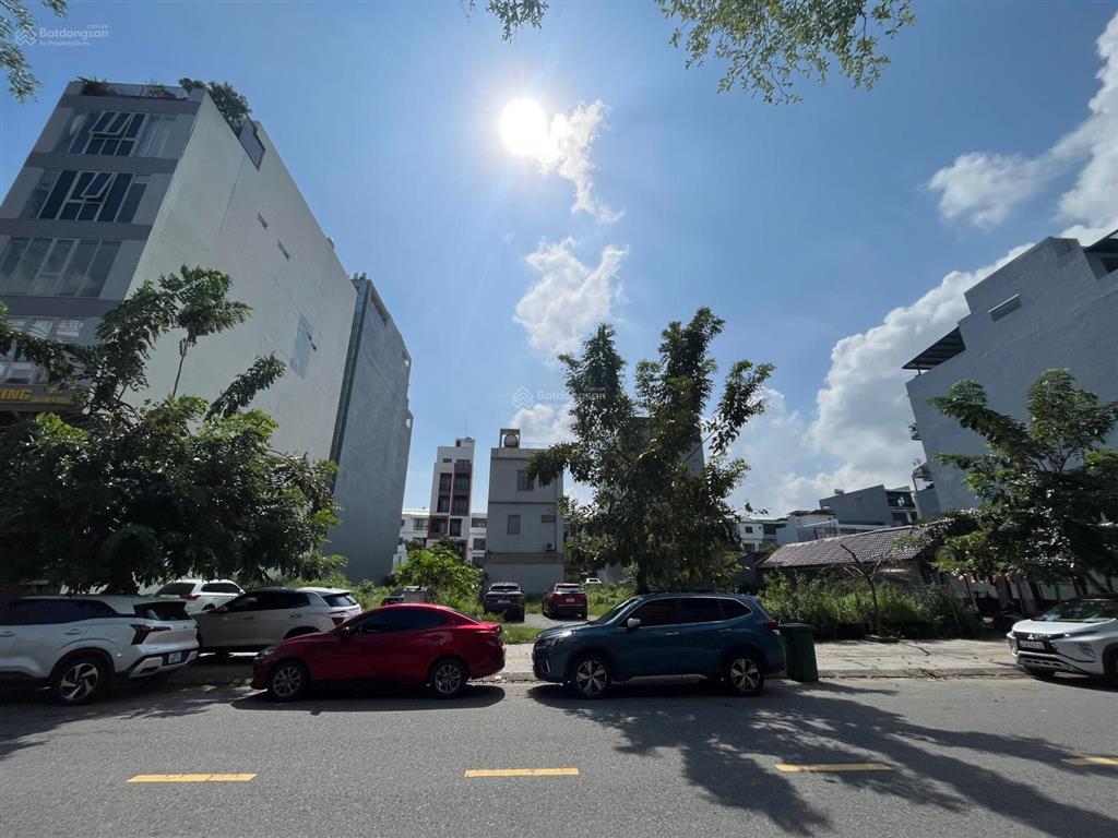 Cho thuê dài hạn 3 lô đất mặt tiền doãn khuê  360m2  vị trí vàng đà nẵng
