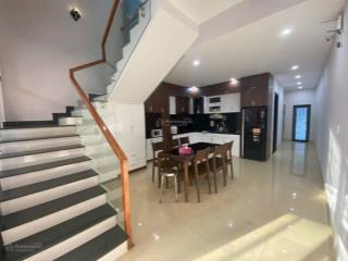 Bán nhà 3 tầng sát biển đường hoàng bình chính, hòa hải sát bãi tắm & resort melia