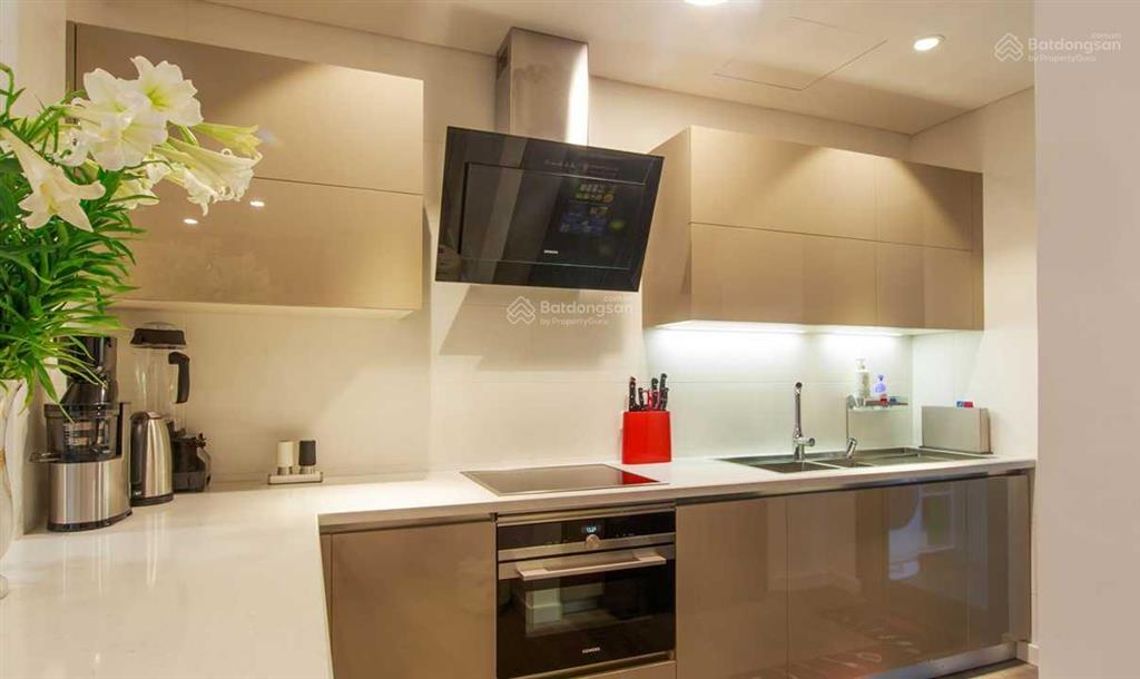 Bán căn hộ cc tòa ct thái hà 43 pvđ 2pn, 2vs 70m2, full đồ giá 6,2tỷ.  0978 258 ***