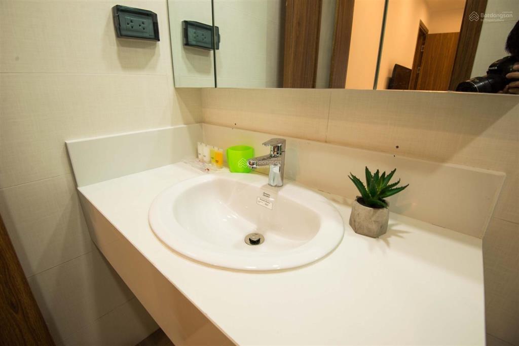 Bán chung cư thái hà 74,5m2, 2pn,2wc tòa hh ban công nam view hồ điều hòa full đồ 7,5 tỷ bao phí