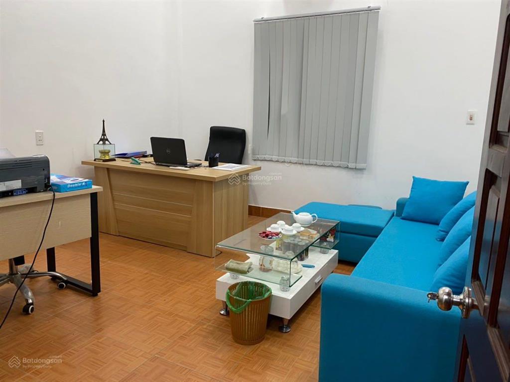 Cho thuê văn phòng 18m2 mặt phố nguyễn ngọc vũ, giá hời quận cầu giấy