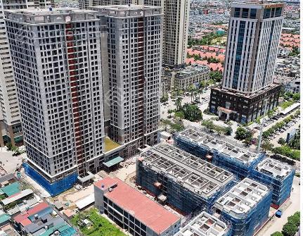 Cho thuê shophouse  dự án the charm an hưng  mp nguyễn thanh bình, 170m2, 5t, mt 8m  0912 768 ***