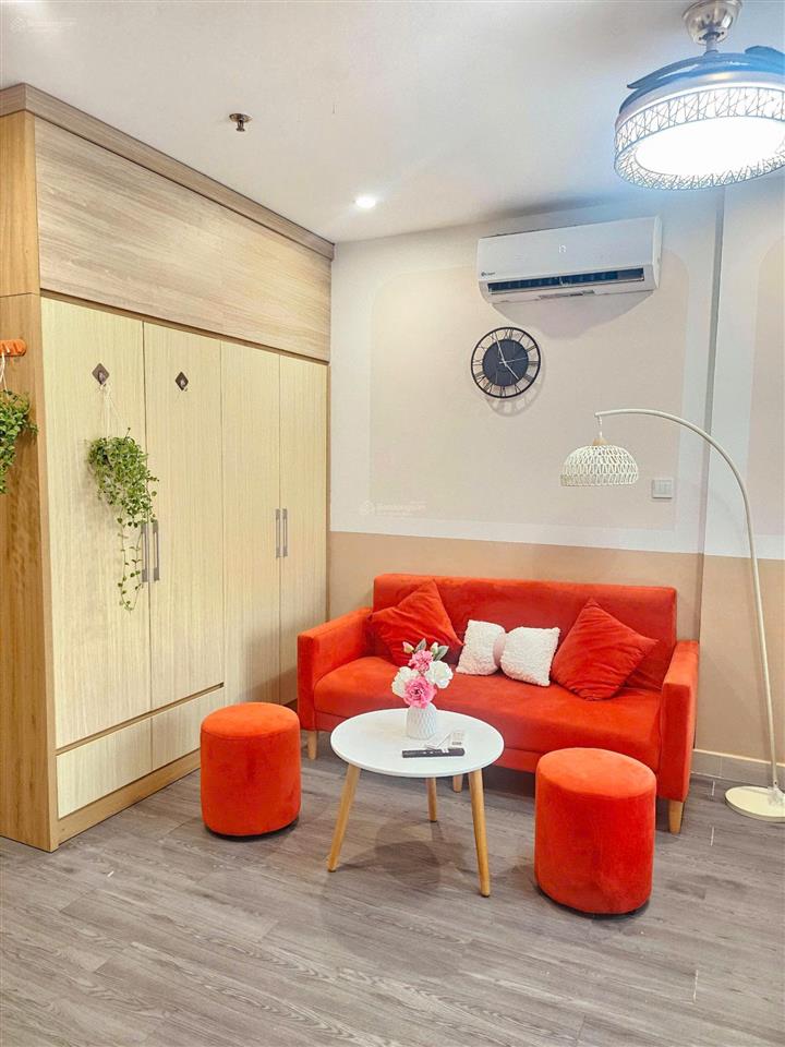 Bán gấp căn studio vinhomes ocean park giá rẻ, view đẹp, sổ sẵn, em hằng hỗ trợ 24/7