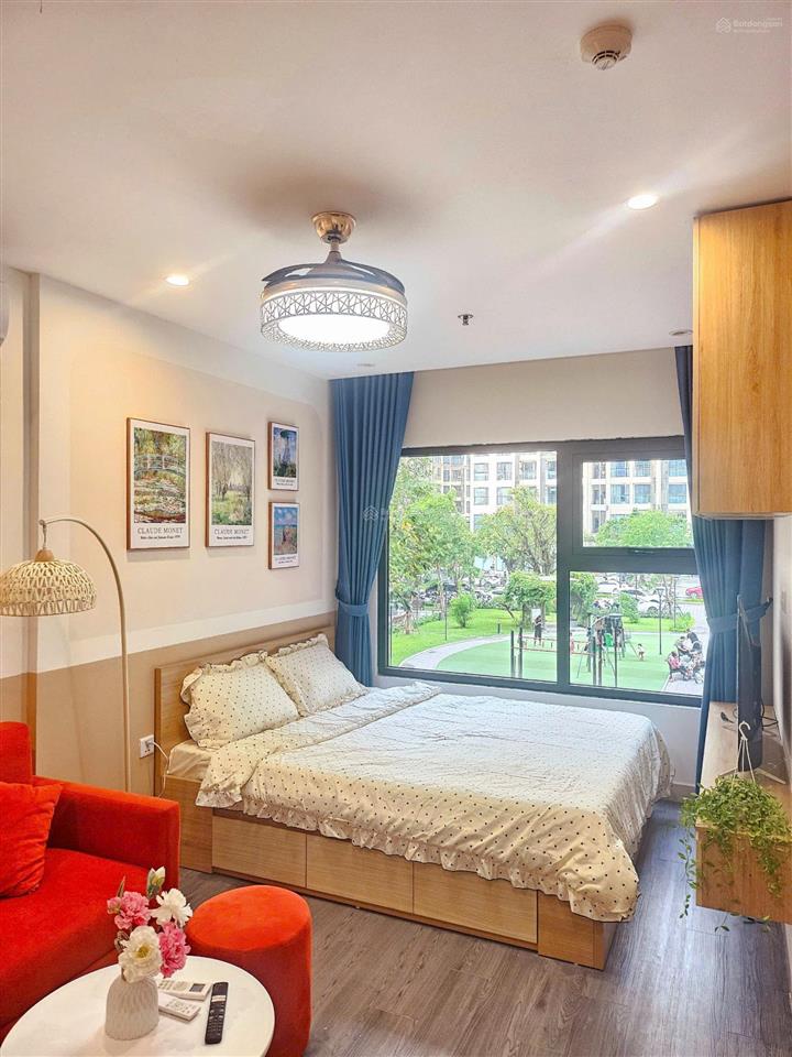 Bán gấp căn studio vinhomes ocean park giá rẻ, view đẹp, sổ sẵn, em hằng hỗ trợ 24/7