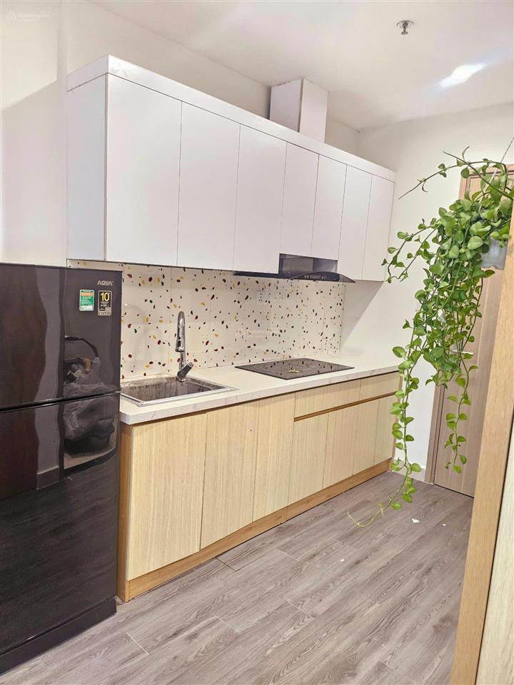 Bán gấp căn studio vinhomes ocean park giá rẻ, view đẹp, sổ sẵn, em hằng hỗ trợ 24/7