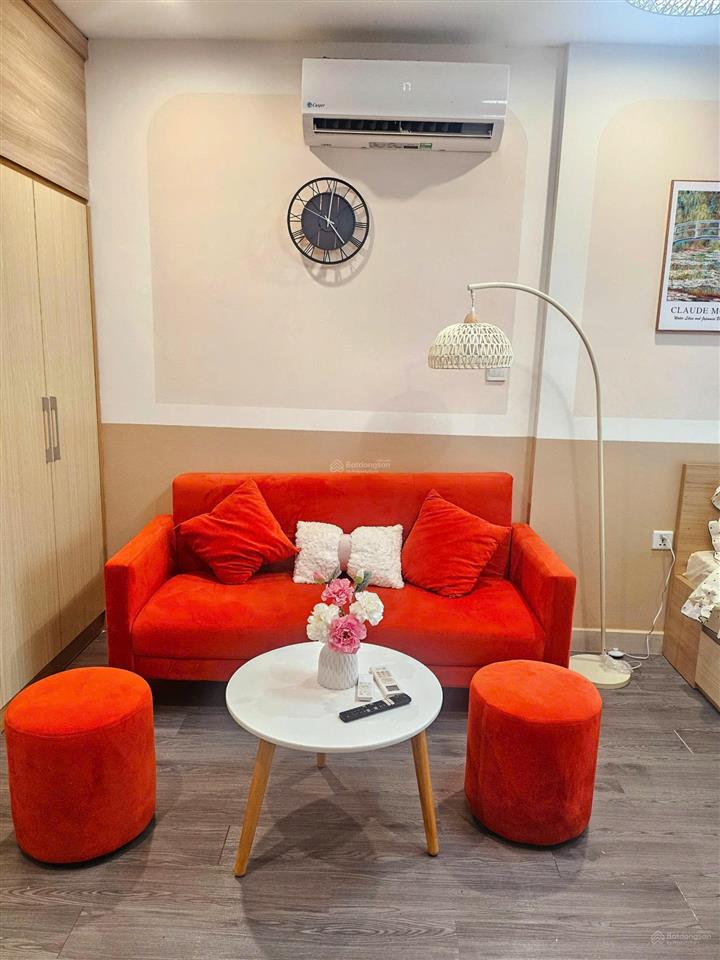 Bán gấp căn studio vinhomes ocean park giá rẻ, view đẹp, sổ sẵn, em hằng hỗ trợ 24/7