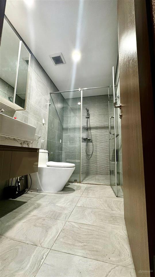 Chính chủ cần bán gấp cc 2ng tại khu ruby, 71m2, nội thất cao cấp, view thoáng  0819 328 ***