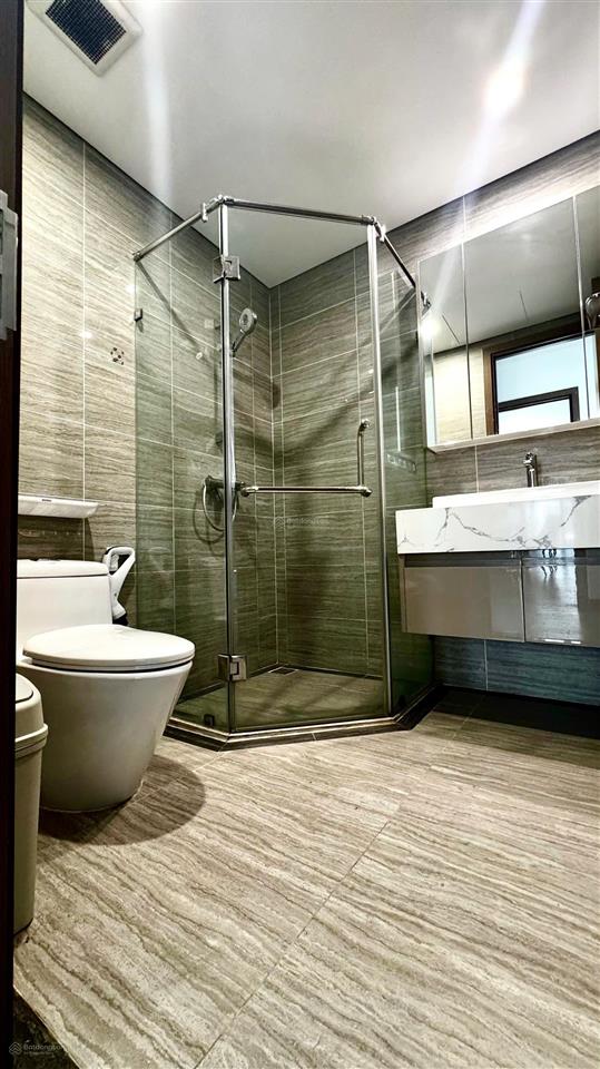 Chính chủ cần bán gấp cc 2ng tại khu ruby, 71m2, nội thất cao cấp, view thoáng  0819 328 ***