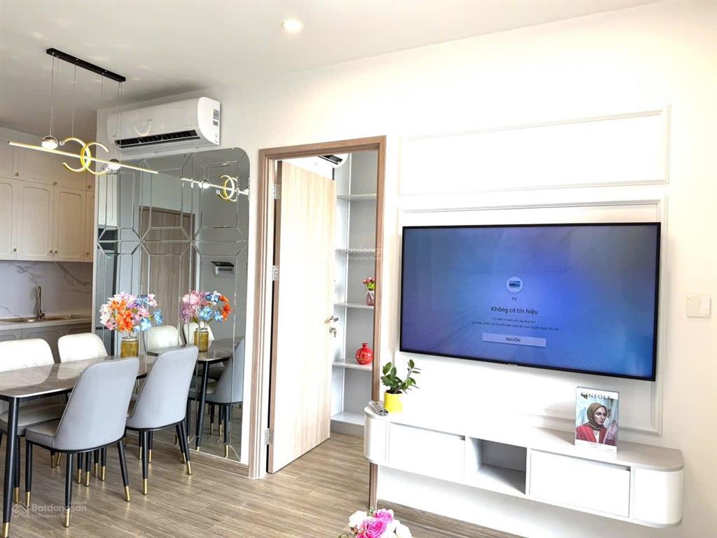 Bán cc 2n  62m²  full nội thất tại tòa pavilion  em hằng hỗ trợ 24/7