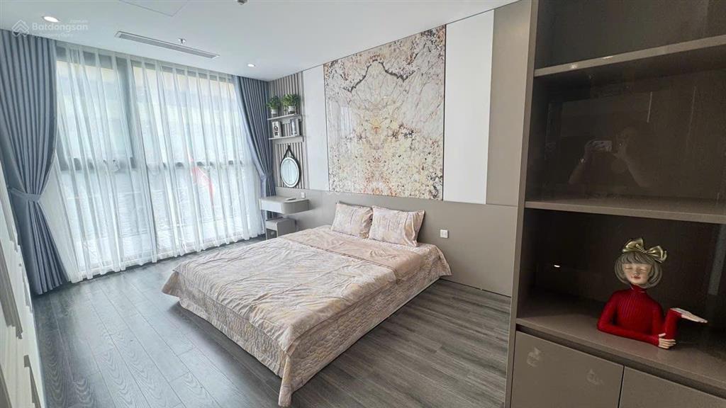 Bán gấp căn hộ cc 2 ngủ  70,7m² tại zenpark  full đồ, thiết kế sang trọng, giá tốt