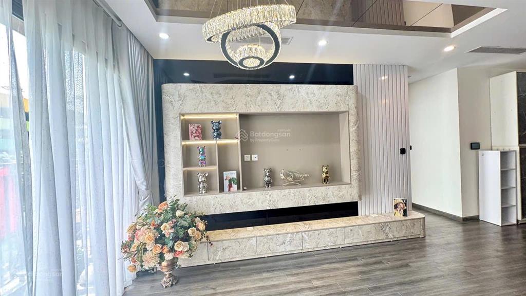 Bán gấp căn hộ cc 2 ngủ  70,7m² tại zenpark  full đồ, thiết kế sang trọng, giá tốt