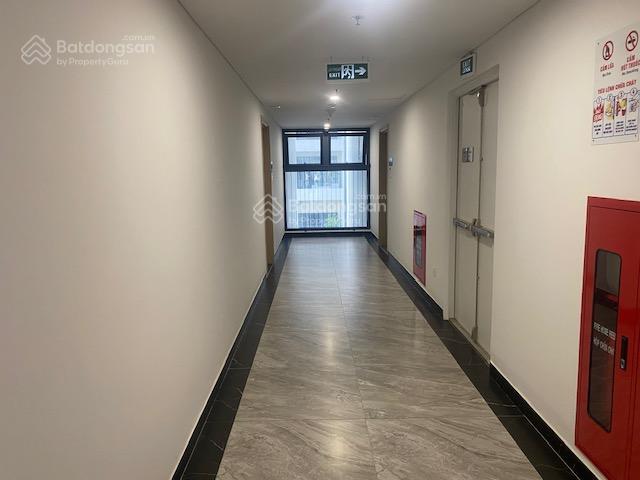 Chính chủ cần bán căn hộ chung cư cao cấp, full nội thất