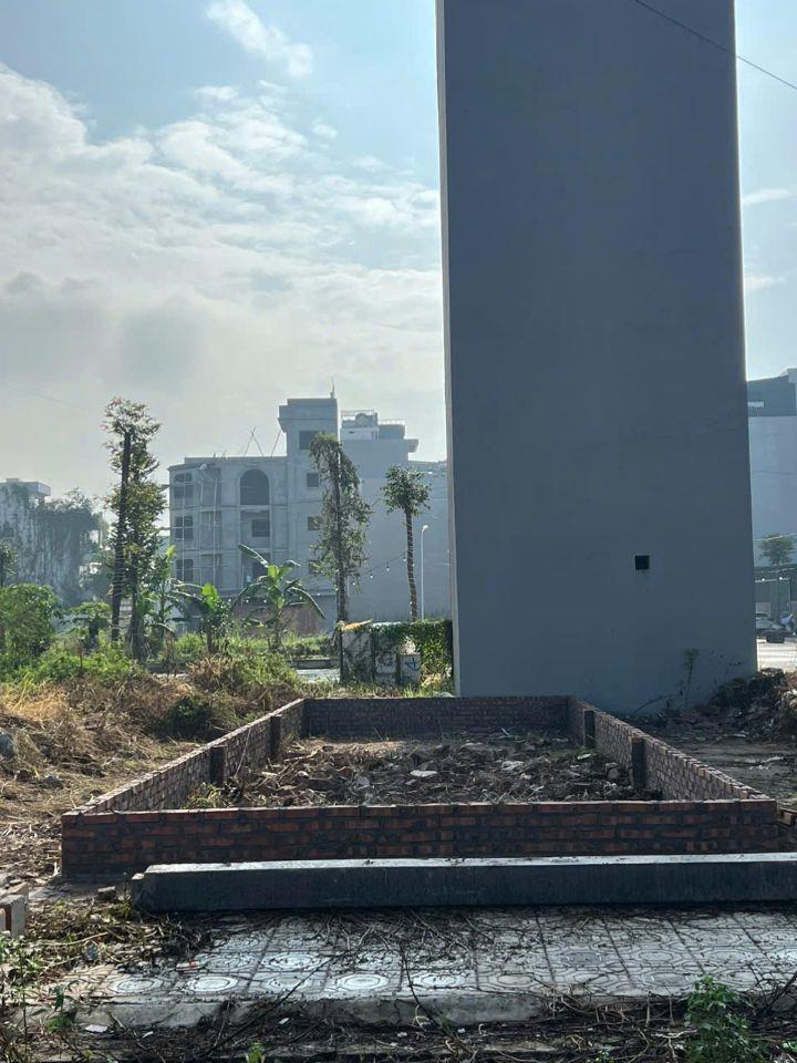 HOT! E Bán Đất Dịch Vụ 25,2Ha Vân Canh, 46 M2,Mặt Tiền ~4m có 102 trên thị trường hiện nay