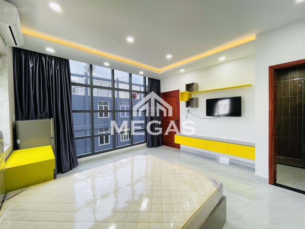 Khai trương phòng mới 100% ngay nguyễn tất thành, q4  bancol thoáng