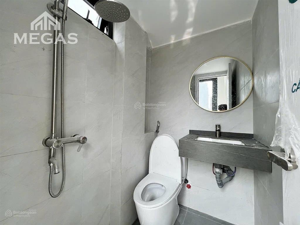 Khai trương phòng mới 100% ngay nguyễn tất thành, q4  bancol thoáng