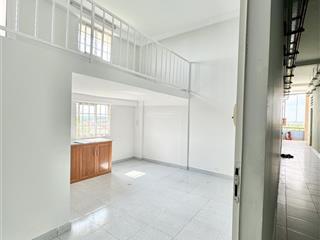 Nhà becamex hòa lợi, tp. hcm sổ hồng 130 triệu, còn 300 triệu cho góp 20 năm