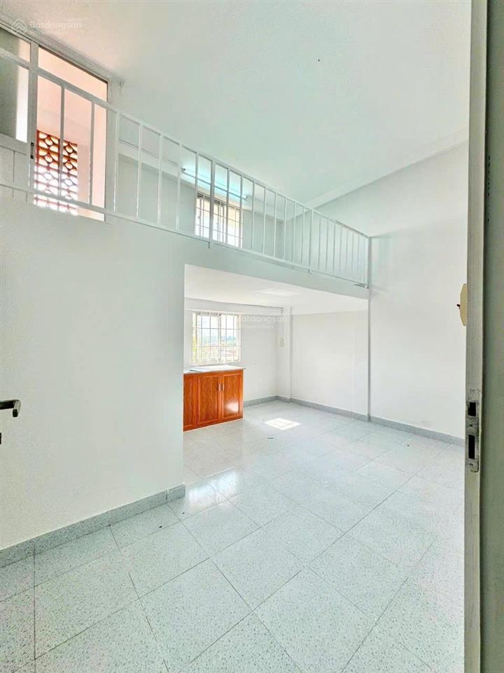 Nhà ở xã hội kế vsip 2, giá 206 triệu, cho thuê được 2,5 triệu/tháng, toàn quốc mua được