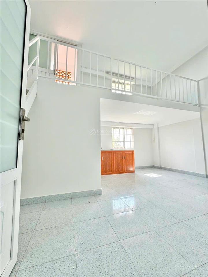 Nhà ở xã hội kế vsip 2, giá 206 triệu, cho thuê được 2,5 triệu/tháng, toàn quốc mua được