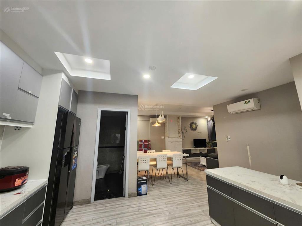 1 căn duy nhất  chung cư phú hoàng anh  nhà bè  3pn 2wc 130m2 giá 4.7 tỷ tặng kèm nội thất