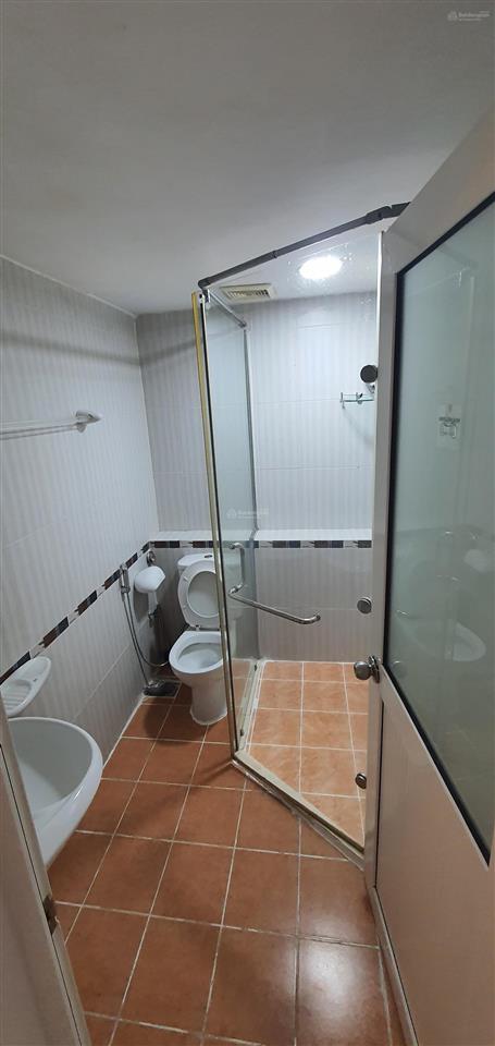 Bán chung cư central garden q1  2pn2wc 70m2  giá 5.5 tỷ shr đầy đủ. hỗ trợ vay. có ban công