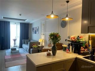 Hàng hiếm bán chung cư vĩnh hội q4 2pn 2wc 70m2  giá 5,8 tỷ tặng nội thất cao cấp  view pháo bông