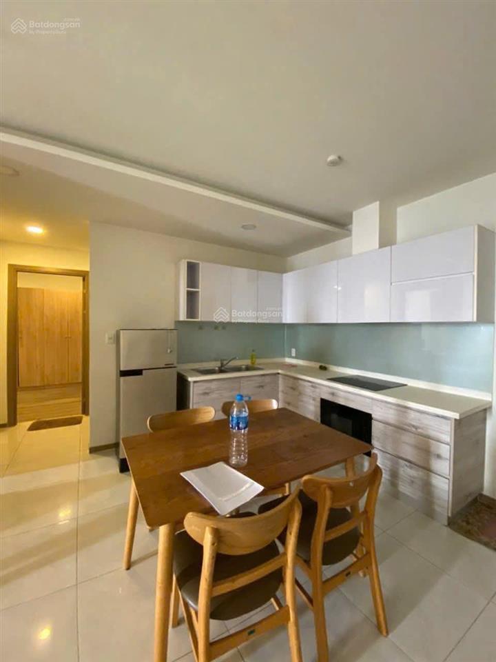 Bán gấp chung cư h2  hoàng diệu quận 4  2pn 2wc giá 5ty5 82m2. shr đầy đủ. tặng kèm nội thất