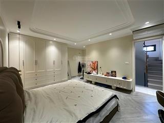 Bán nhà triệu việt vương trung tâm hai bà trưng  sát phố cổ  nhà đẹp 6 tầng thang máy mt hoa hậu