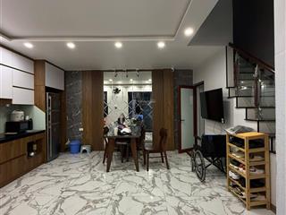 Siêu phẩm hai bà trưng  nhà mới 6 tầng  gần phố  sổ đẹp  hàng hiếm dưới 9 tỷ !