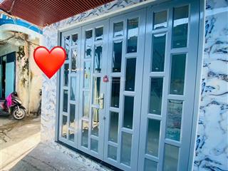 Nhà mới ở ngay  hẽm ô tô  2 tầng  shr hoàn công nhận đủ  2.1 tỷ  tuệ tĩnh  q.11