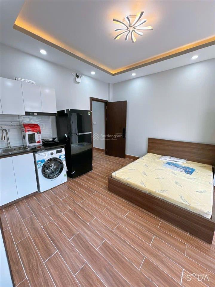 Bán căn hộ dịch vụ cao cấp đường hàn hải nguyên, p2, q11