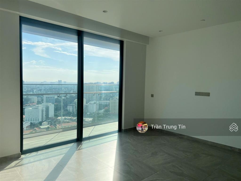 Căn c32.04 lancaster legacy tầng cao, diện tích 106m², giá 35 tỷ
