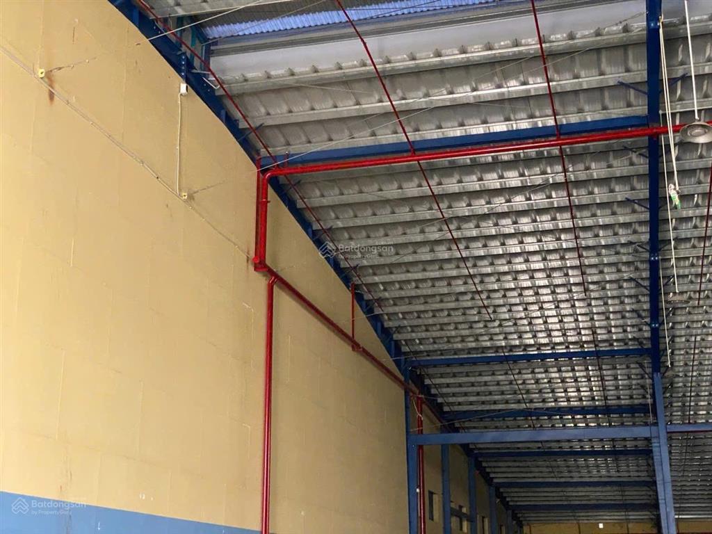 Cho thuê kho tại cụm công nghiệp diên phú chỉ 65.000/1m2/tháng, đã có pccc