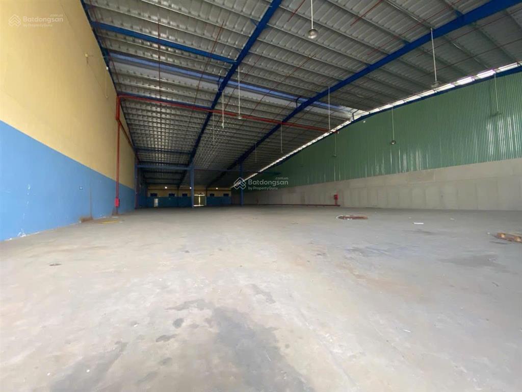 Cho thuê kho tại cụm công nghiệp diên phú chỉ 65.000/1m2/tháng, đã có pccc