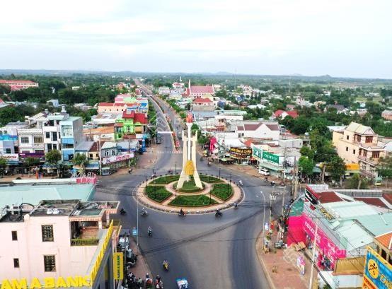 Mình chính chủ mới tách lô đất vườn sổ riêng, mặt tiền đường nhựa liên xã, suối ôm