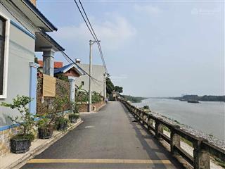 Mặt sông đuống view tr$  160m xây btsv  oto tránh đón cầu giang biên sang vinhomes riverside