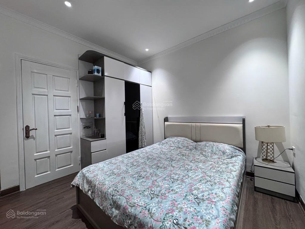 Ngọc lâm phố 36m 6 tầng thang máy, view hồ tai trâu, hồng tiến đón cầu trần hưng đạo, hơn 8 tỵ